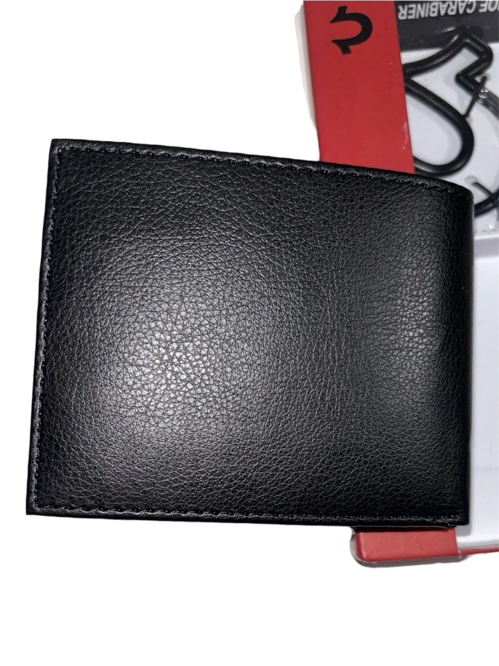 True Religion Bifold Wallet and Carabiner Gift Set Black Wallet Black Carabiner